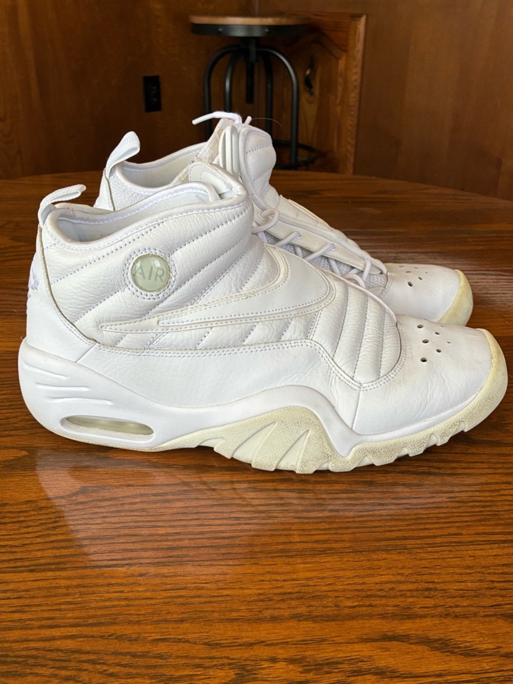 Nike Air Shake Ndestrukt White Leather High-Top Sneakers Men’s 11.5 880869-101